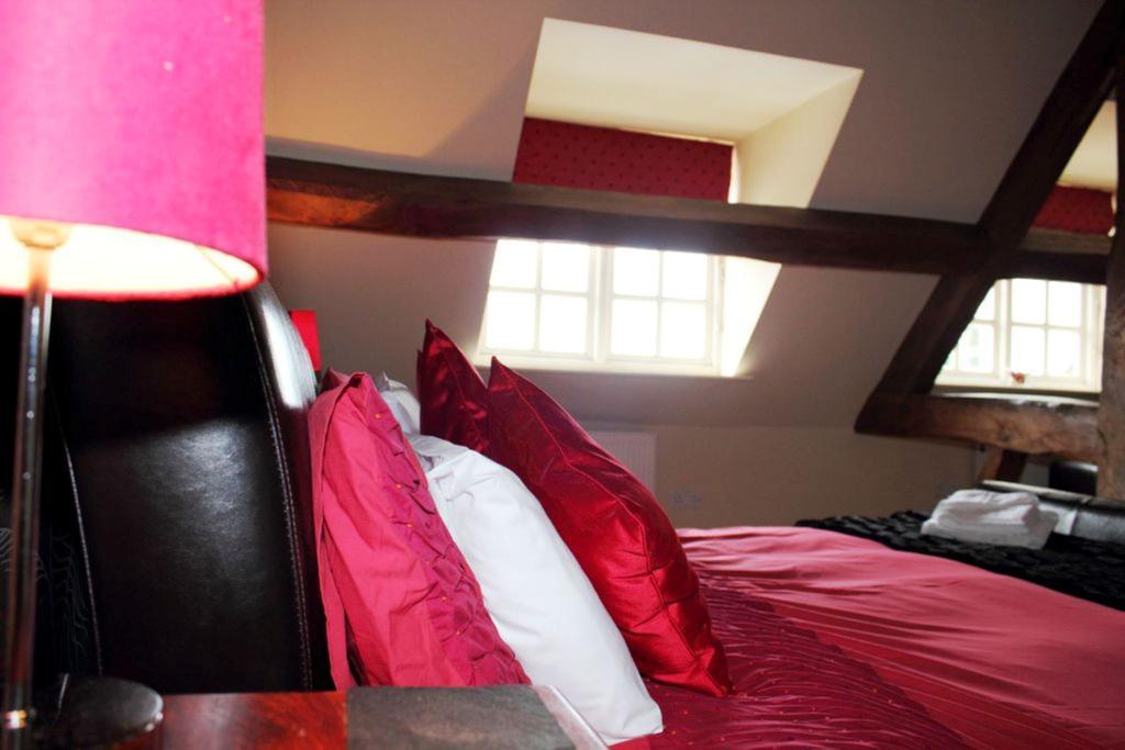 The Halford Hotel Halford  Room photo